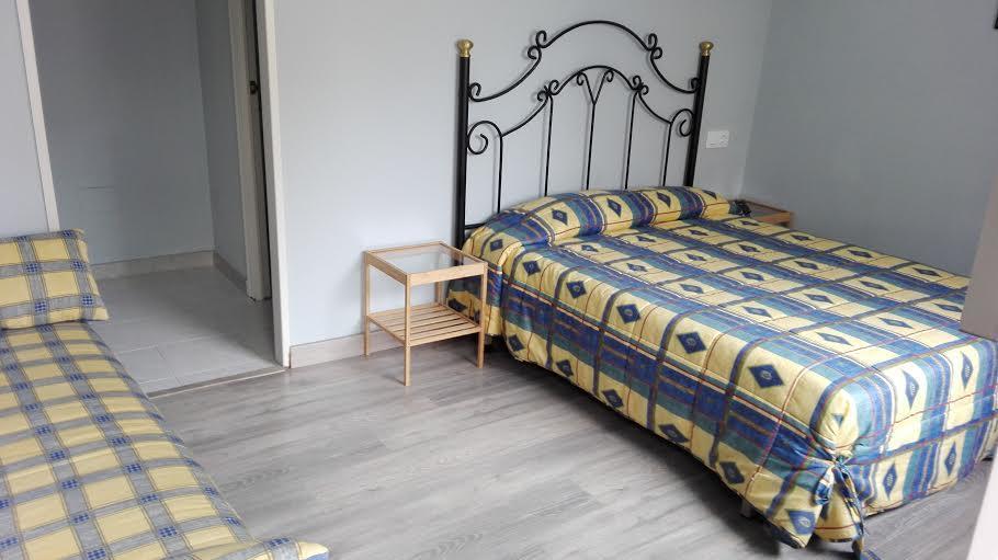 Albergue La Casona Del Peregrino Llanes Ngoại thất bức ảnh