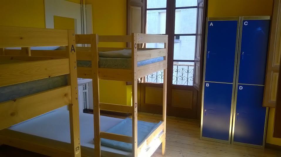 Albergue La Casona Del Peregrino Llanes Ngoại thất bức ảnh
